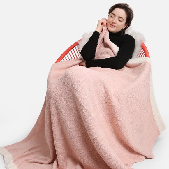 P/S Solid Color with Edge Luxury Soft Throw Blanket·50x60·Super Soft·ComfyLuxe - Picture 8 of 9